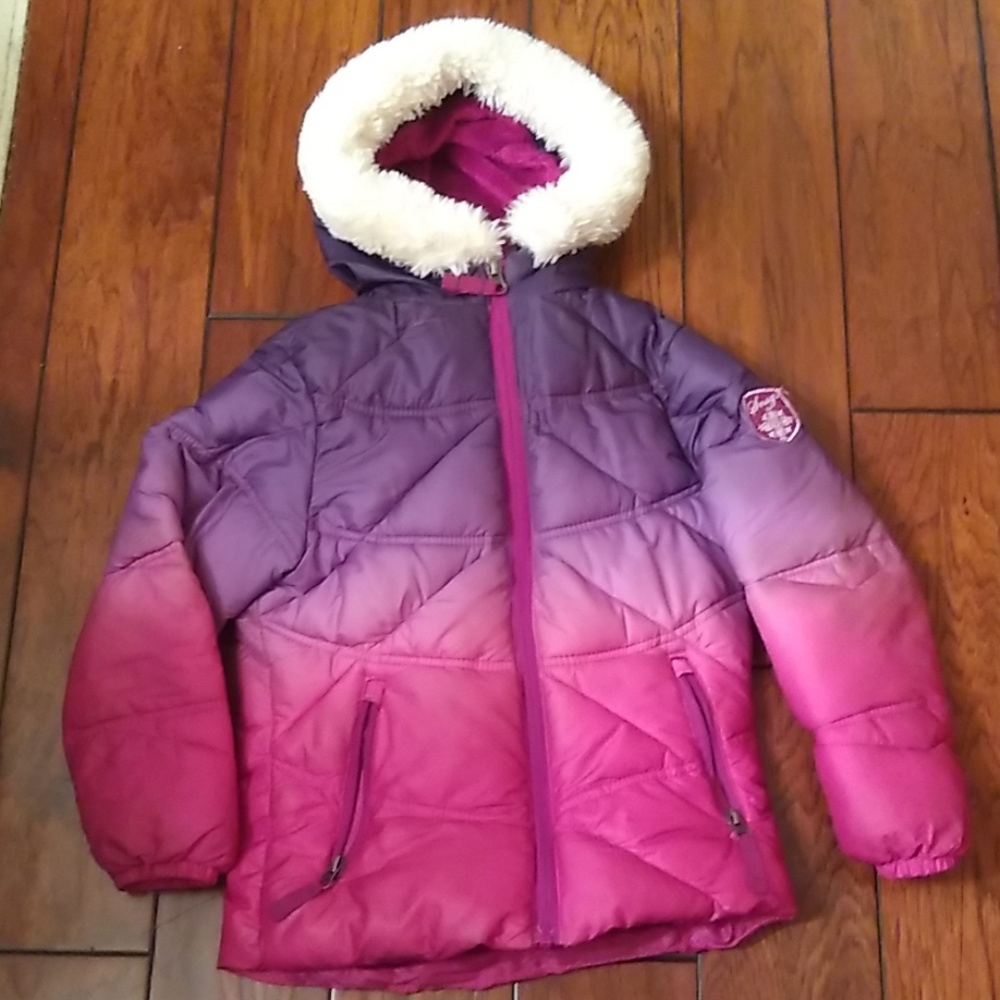 Girls Winter Coat. Size 6. Snozu